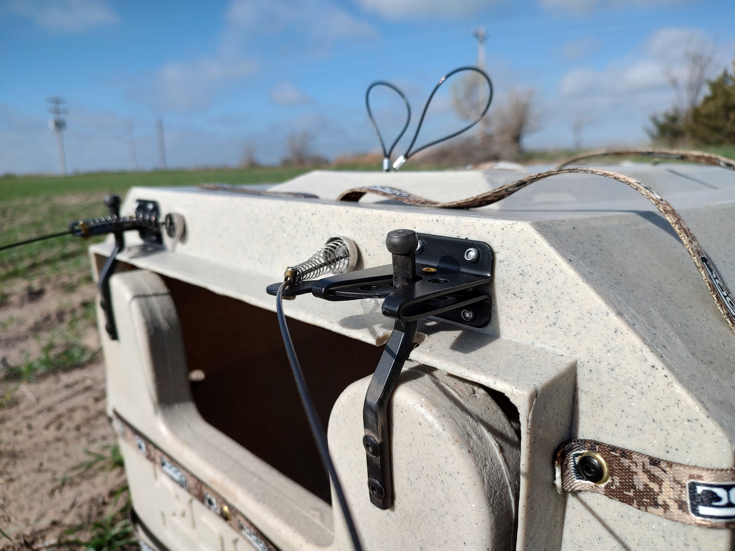 Spring Release Dog Blind